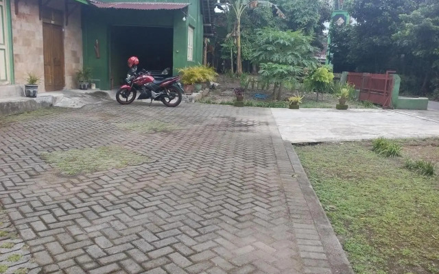 Pendopo Kayuwanan Syariah