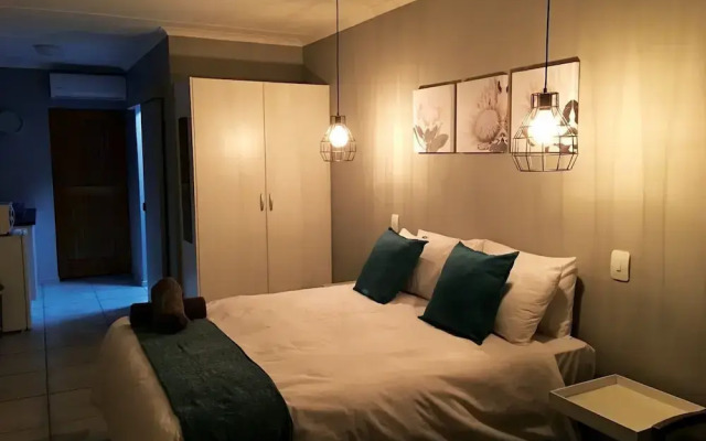 21 Klein Karoo Street