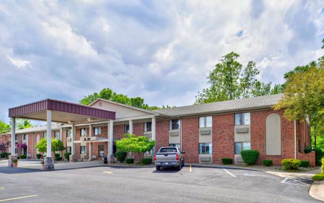 Americas Best Value Inn & Suites Bluffton