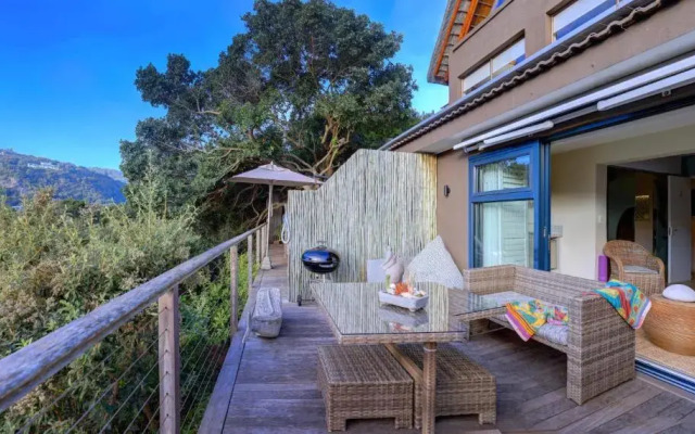 Pearl Moon Boutique Suites