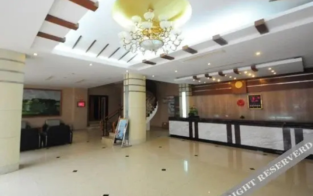 Huayi Hotel