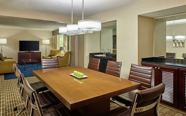 DoubleTree by Hilton Houston Intercontinental Airport