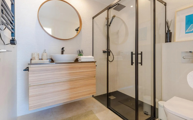 21052 - Heavenly Views From Frontline Penthouse