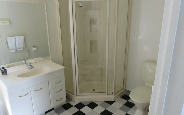Admirals Motor Lodge