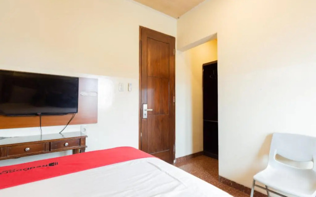 RedDoorz near Halim Perdanakusuma 3