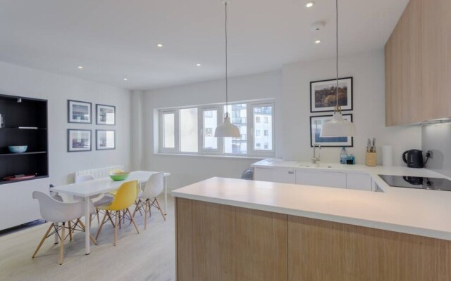 Modern 2 Bedroom Apartment on Bermondsey Street