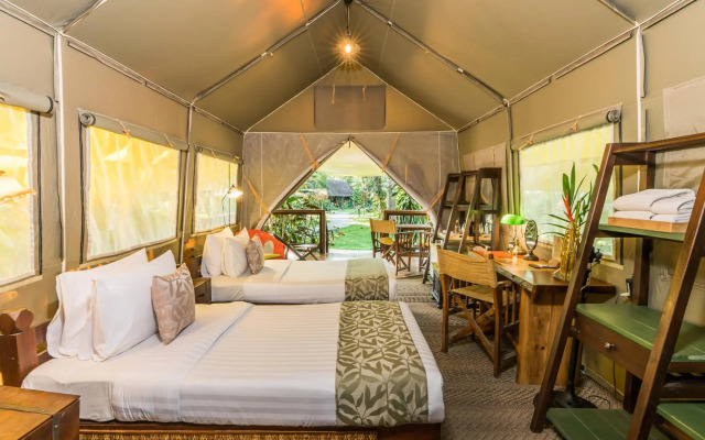 Hintok River Camp at Hellfire Pass