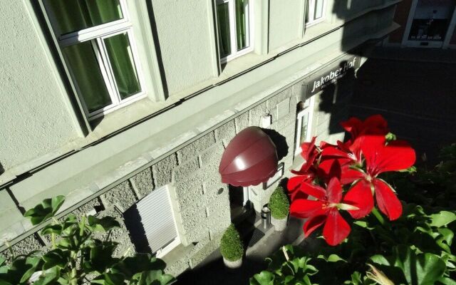 City Hostel