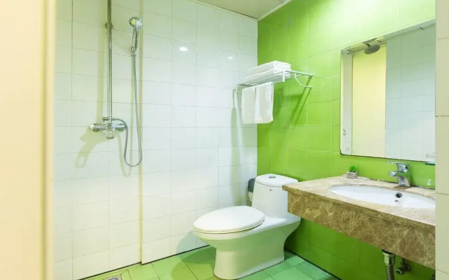 Dongfang Zhixing Express Hotel