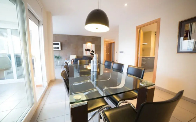 Agi Drugstore Apartments