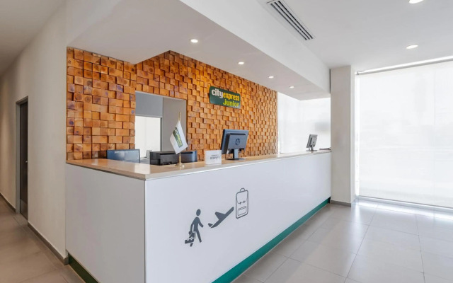 City Express Junior by Marriott Aguascalientes Centro