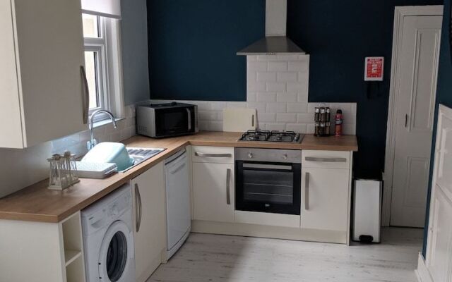 Tynemouth Beach Apartment