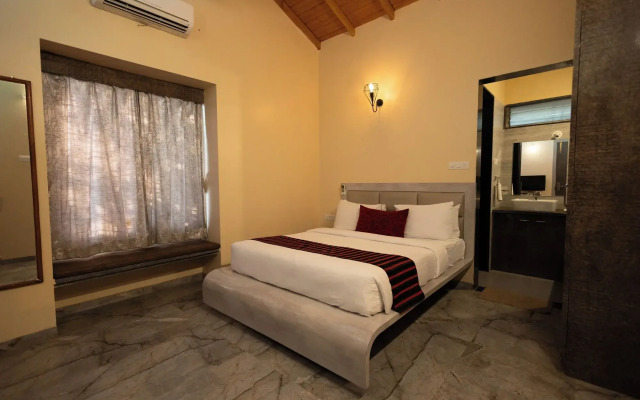 Freesia Resort by Express Inn