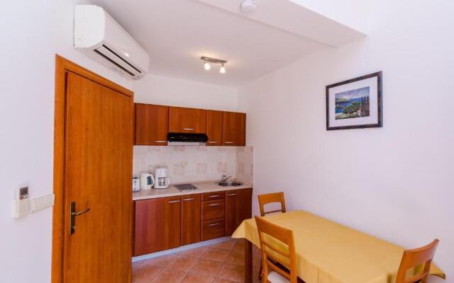 Apartments Villa Perla