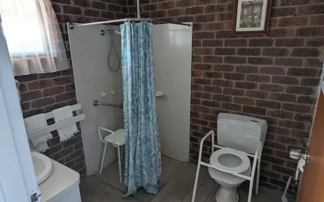 Barham Colonial Motel