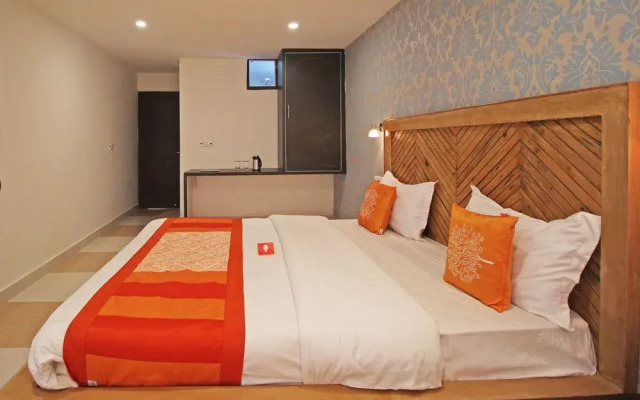 OYO Rooms Near Zero Bridge