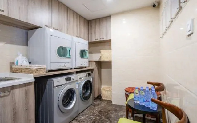 Atour Hotel  Pingliang Greenland Square, Liuhu West Road