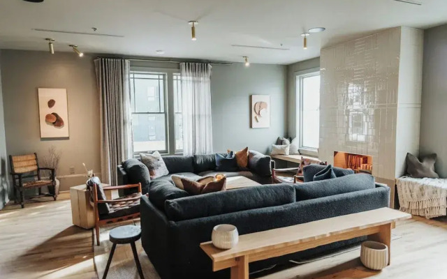 Pratt Place Inn and Barn