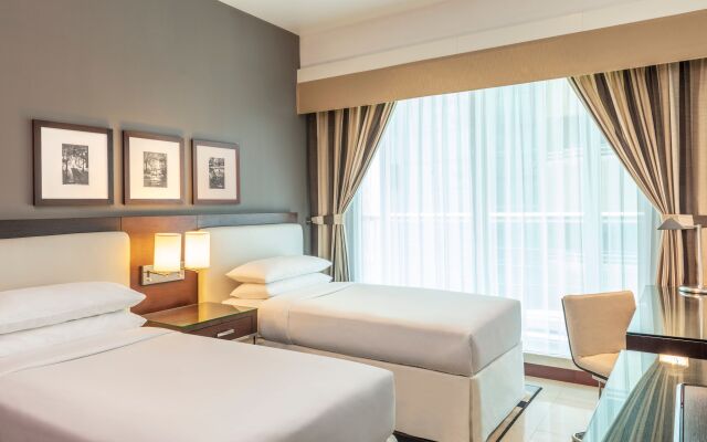 Four Points by Sheraton Sheikh Zayed Road Hotel