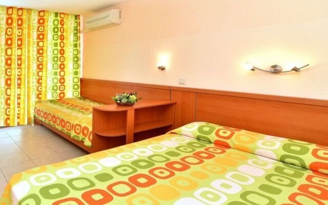 Hotel Compass