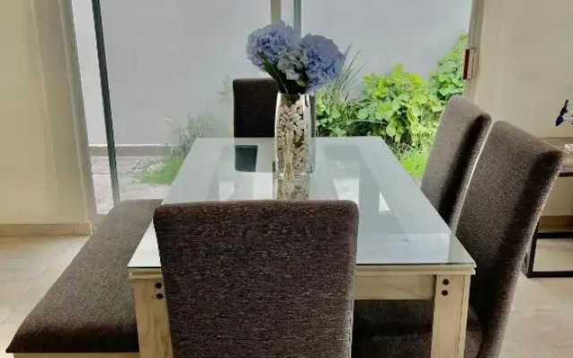 Casa turquesa pie de playa Mazatlan (Brujas)