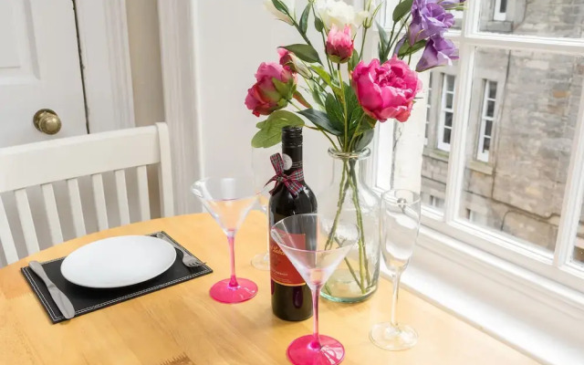 Luxury New Town 1 Bed Apartment