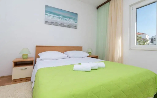 Apartments Vin - 40 m from sea