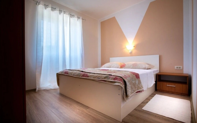 Marija - Good Location - A1