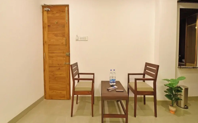A K G Hotel