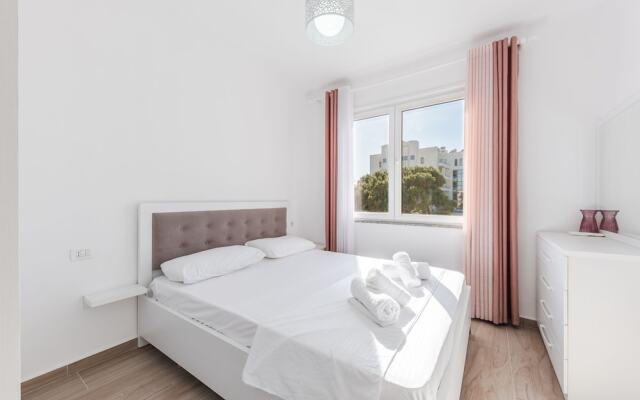 Wave Seaside Apartment