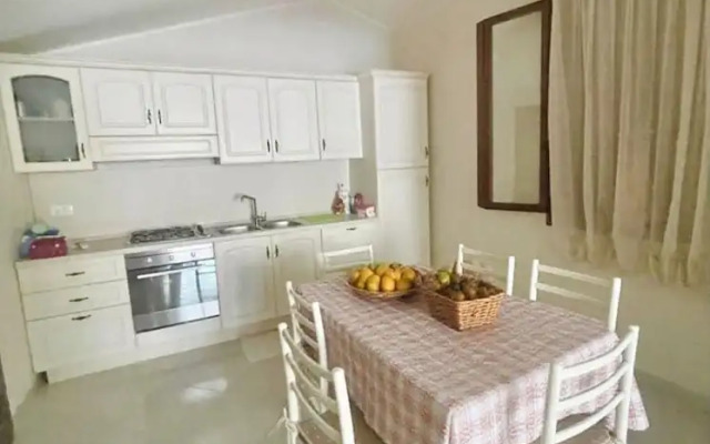 Delightful Villa With Garden and Pool in Albarella