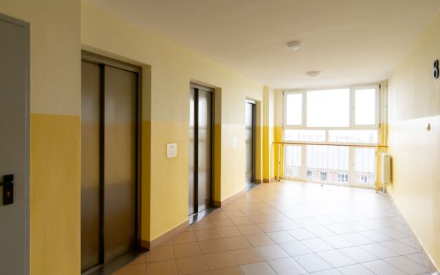 Metro Stadion Narodowy Apartment