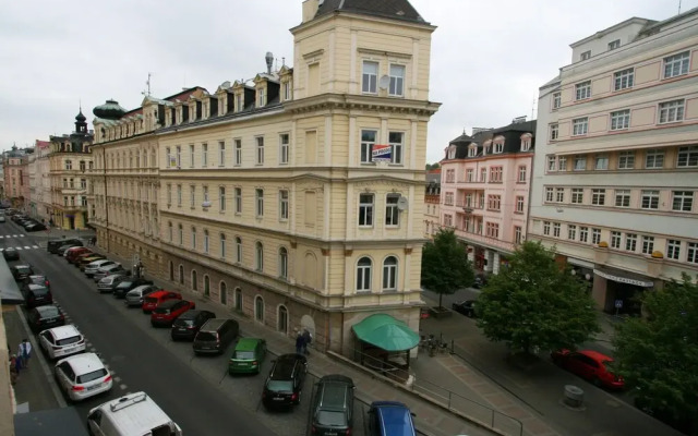 Apartment No. 20 Jaltská 3