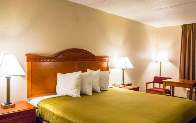 Econo Lodge Panama City St. Andrews