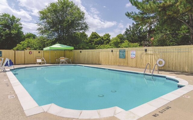 La Quinta Inn Denver Cherry Creek