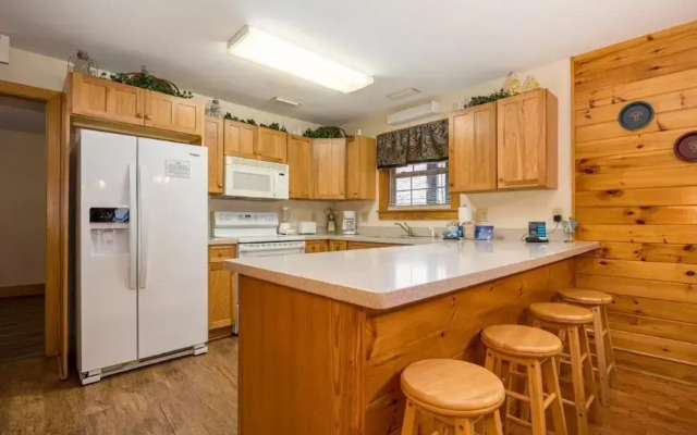 Briarstone Lodge Condo 13C - Two Bedroom Condo