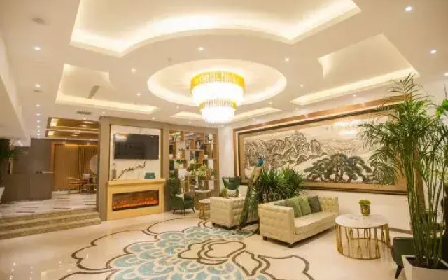 Starway Hotel