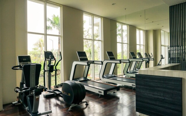 1BR Luxury Citra Lake Suites Apartment