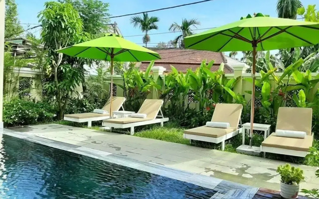 Roxana River Villa