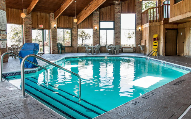 Quality Inn Grand Rapids South-Byron Center