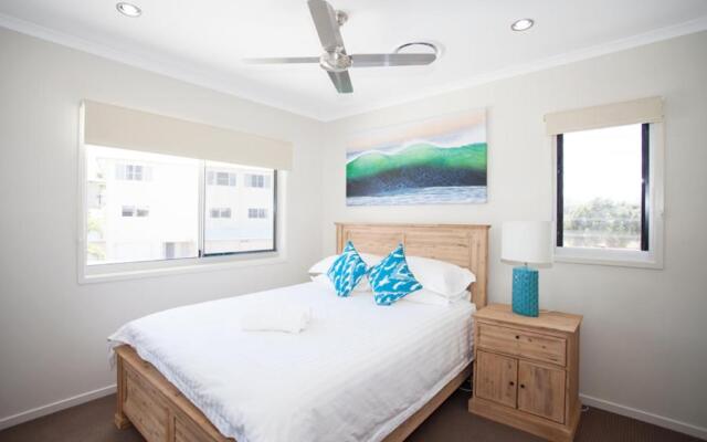 Petrie Beach Holiday Home