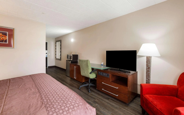 Pocono Inn & Banquet