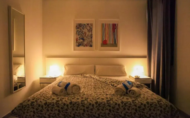 Carretería Center Apartments