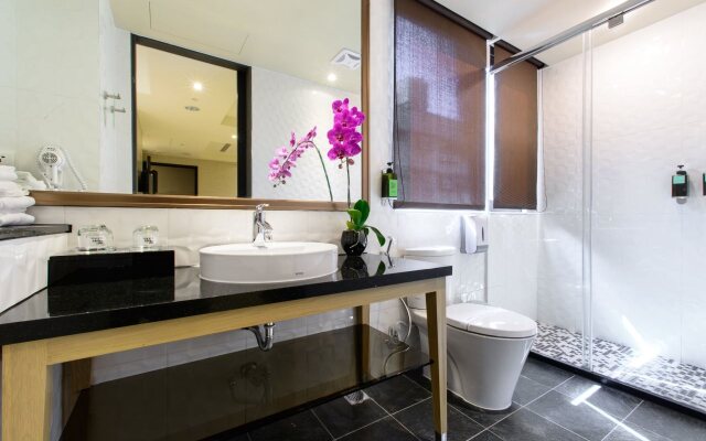 Stay Hotel - Taichung Zhongqing
