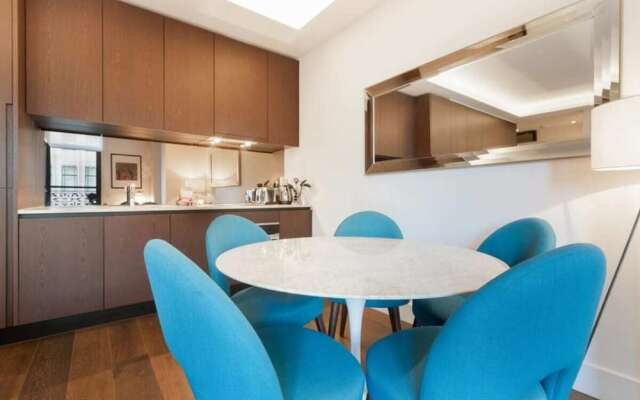 Newly Built Elegant 1 bed Home in Central London