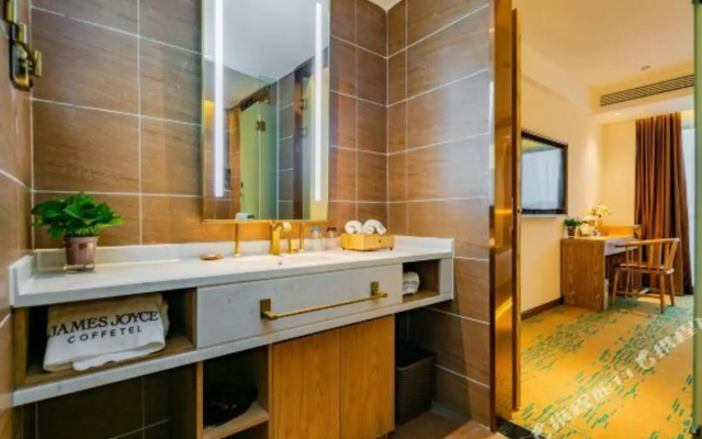 Yibin Lingang University City Exhibition center James Cafe Hotel