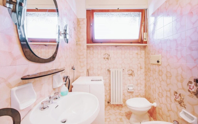 Silent Apartment by Wonderful Italy