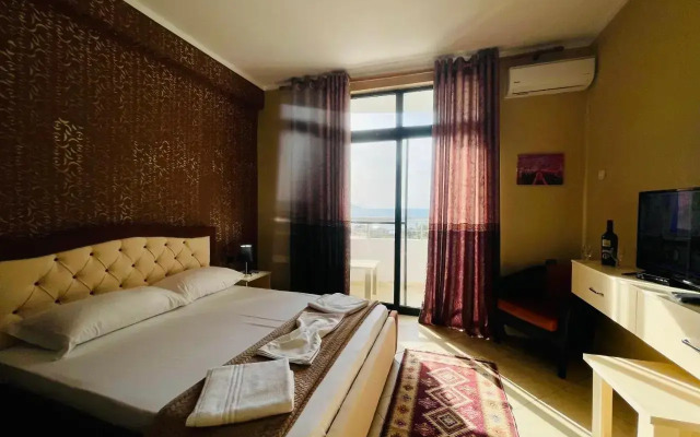 Viola Hotel