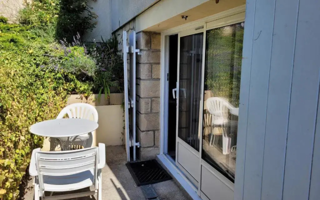 logement à 50 m de la mer !