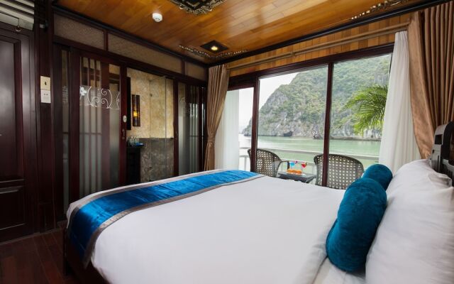 Verdure Lotus Grandeur Cruise